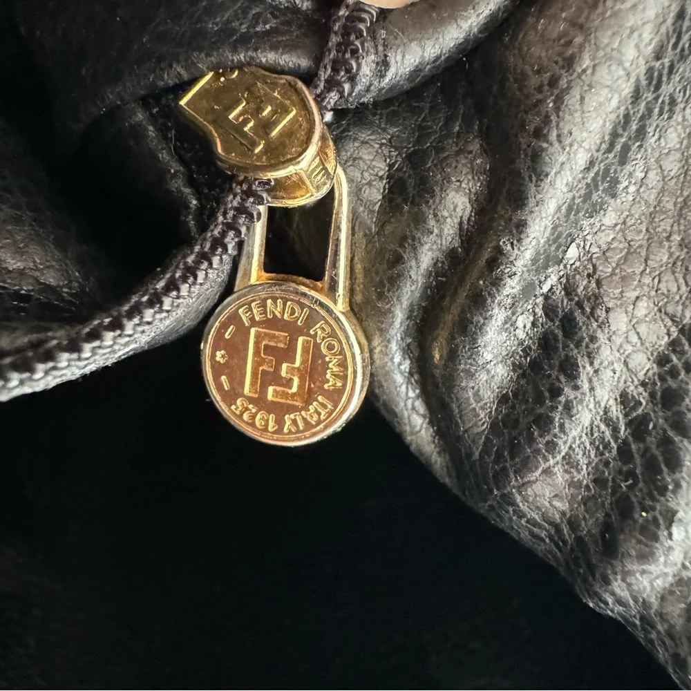 FENDI Vintage Pequin Striped Shoulder Bag Large Crossbody - Picture 16 of 17